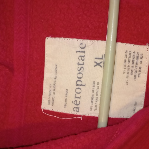 Aeropostale - Picture 2 of 3